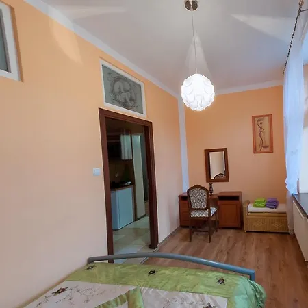 Apartament Rodzinny Hana Bad Kudowa Exterior foto